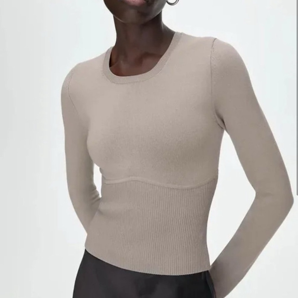 Aritzia Babaton Refinery Sculpt Knit Sweater in Opal Grey